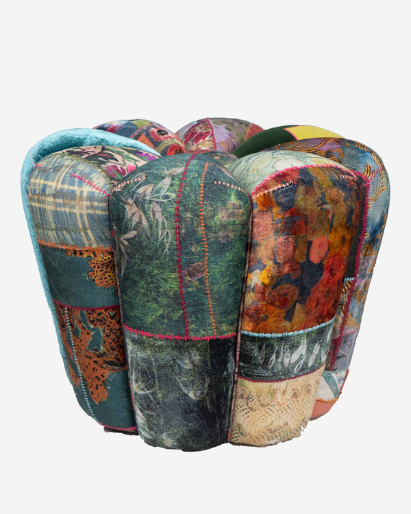 Large Pouf in Cynzia, product view