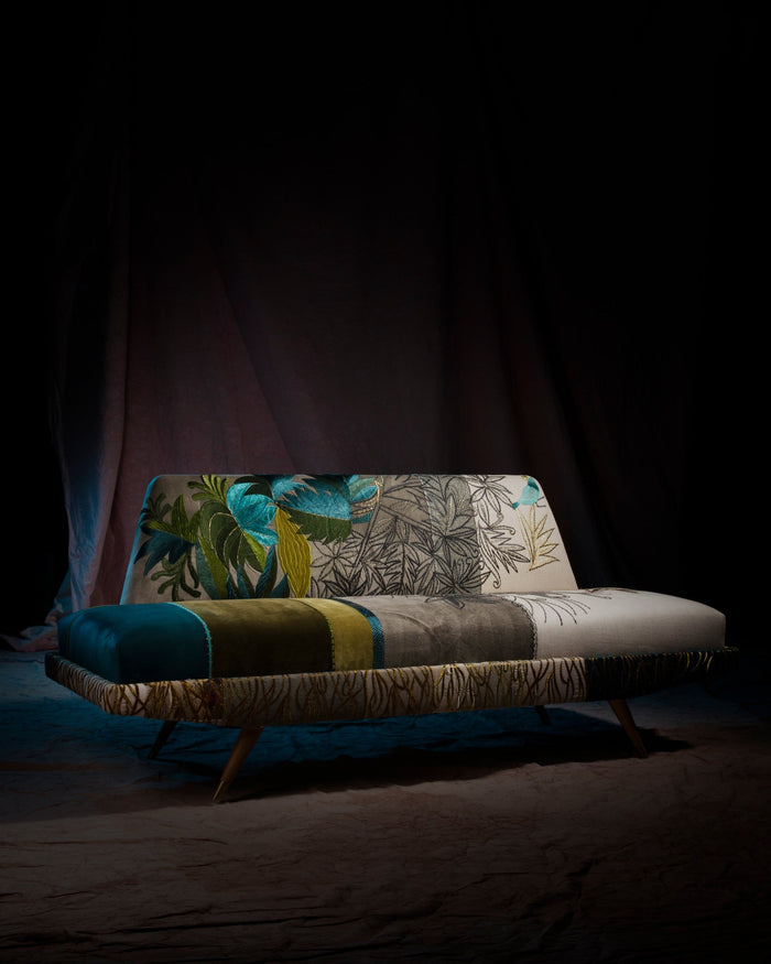Verde / Linen Embroidered TV Sofa