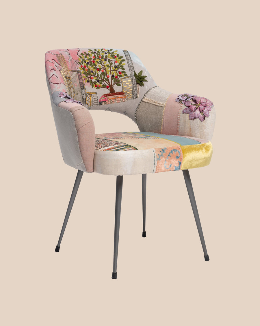 MoonRose chair Beirut Business Forum 1 1