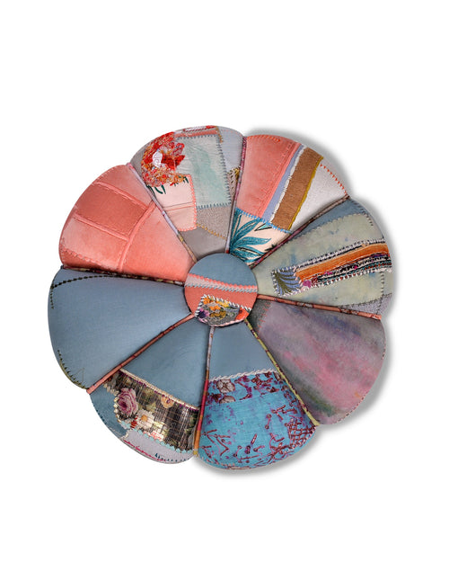 Cynzia big embroidered Pouf Bokja
