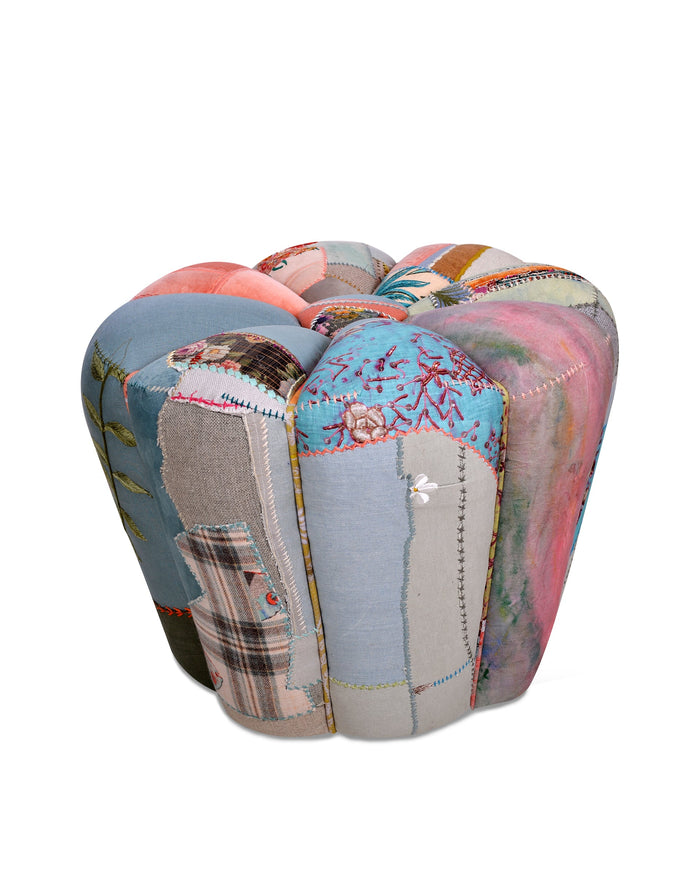 Cynzia big embroidered Pouf Bokja