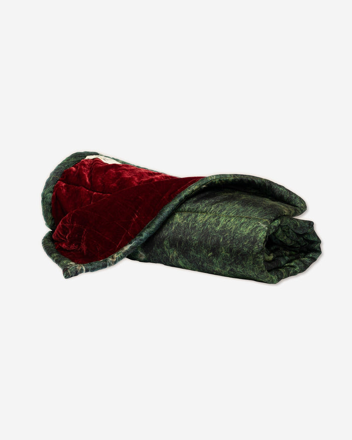Cocoon in Herbs, flat lay